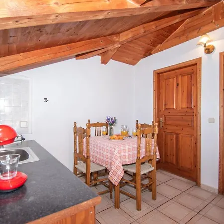 Apartament Arpyia Vasilikí