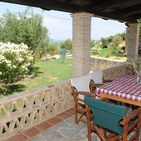 Apartament Arpyia *